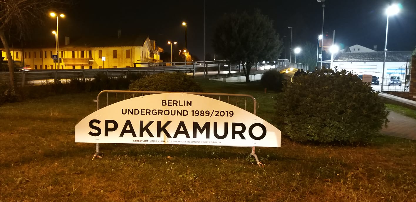 Spakkamuro: giù i muri a colpi di arte