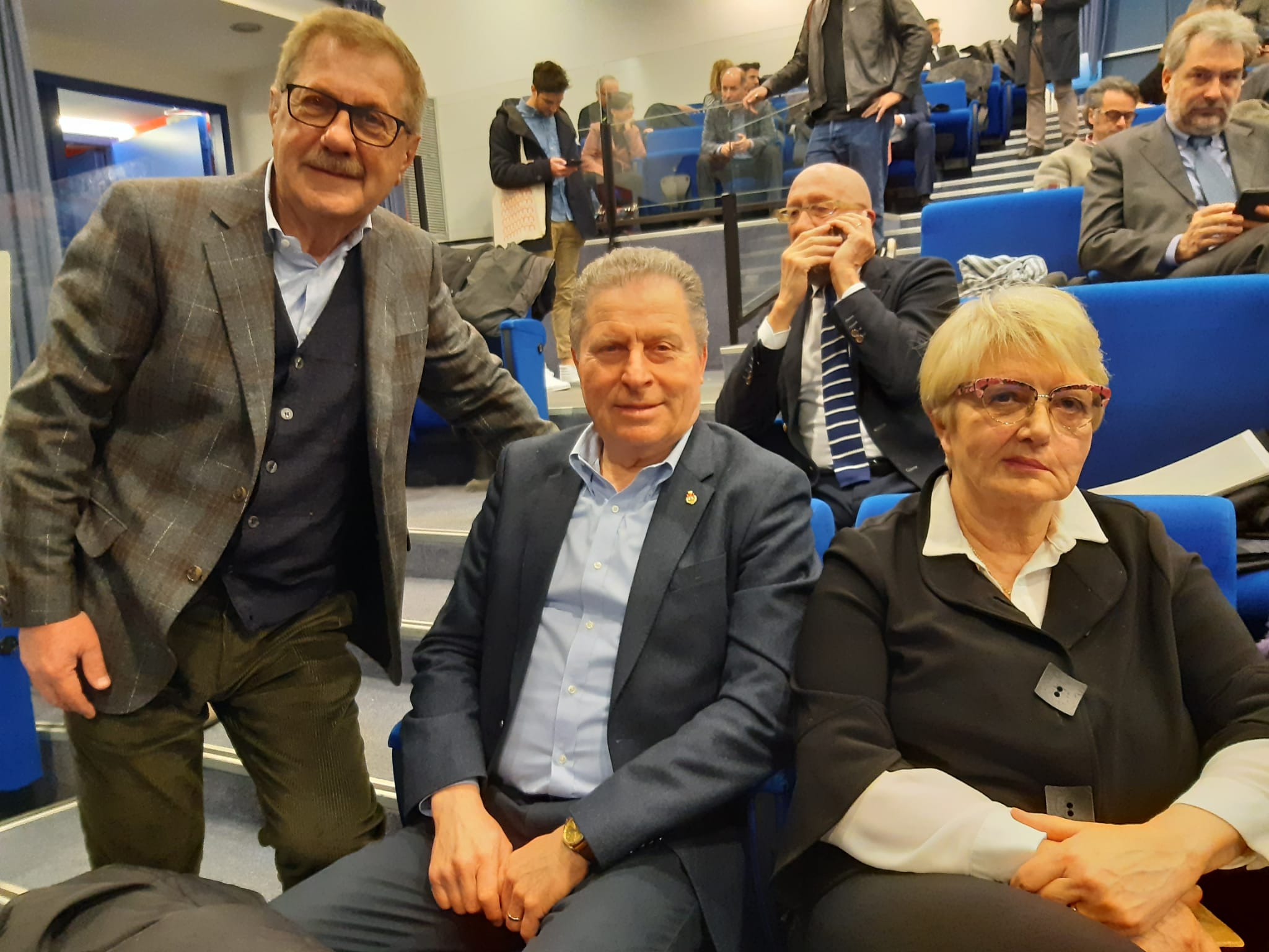 Confronto sulla gestione dell'emergenza coronavirus