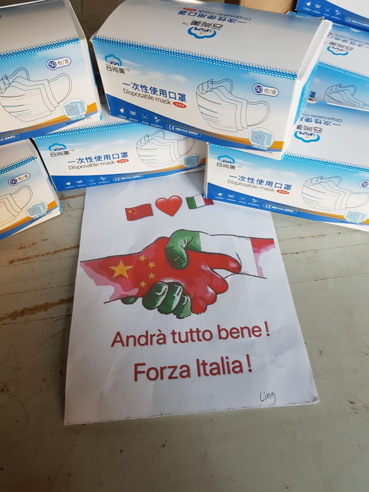 I gesti di solidarietà si moltiplicano